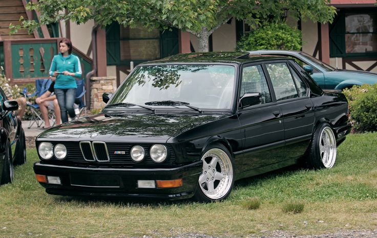 Unveiling the Timeless Beauty of BMW&nbsp;E28